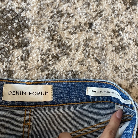 Denim forum the Arlo High Rise Straight - Picture 5 of 8